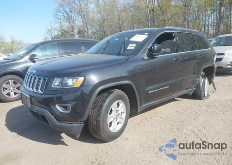2015 Jeep Grand Cherokee Laredo z USA, uszkodzony, nr VIN 1C4RJFAG9FC237130